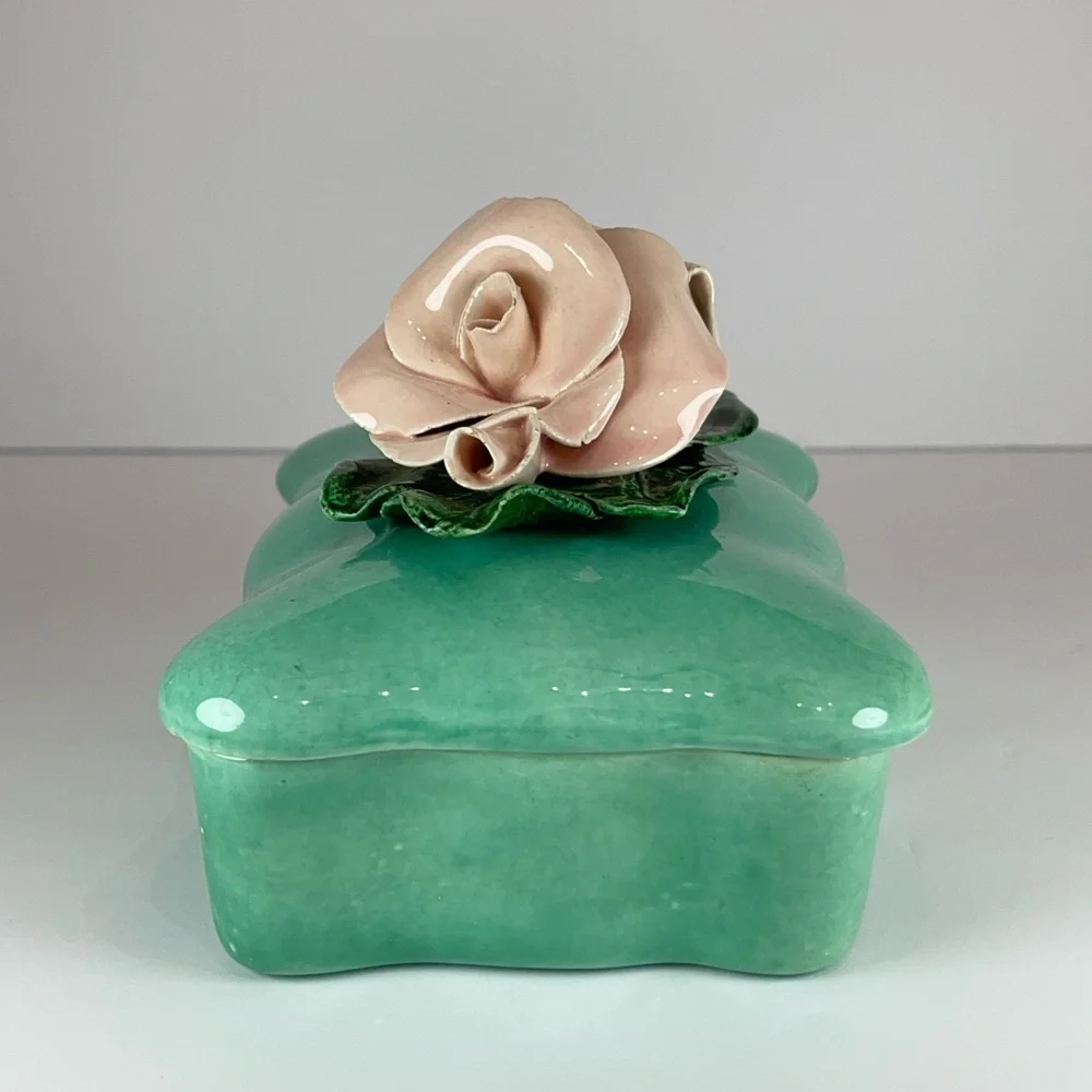 Vintage turquoise porcelain pink roses trinket jewelry box